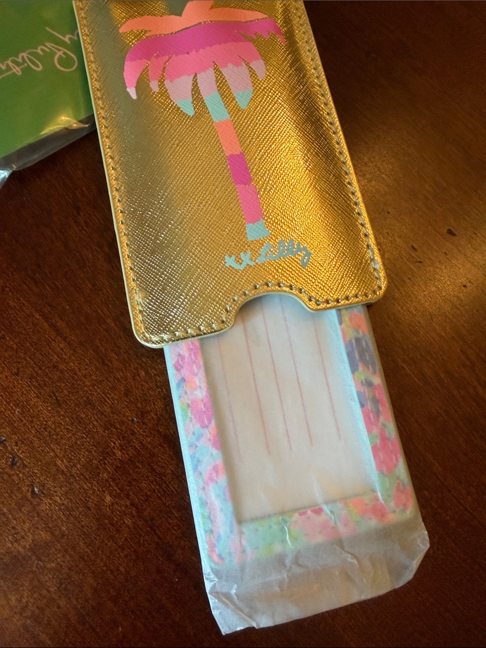 Lilly Pulitzer Gold Luggage Tag with Pink & Turquoise Palm Tree - Picture 3 of 3